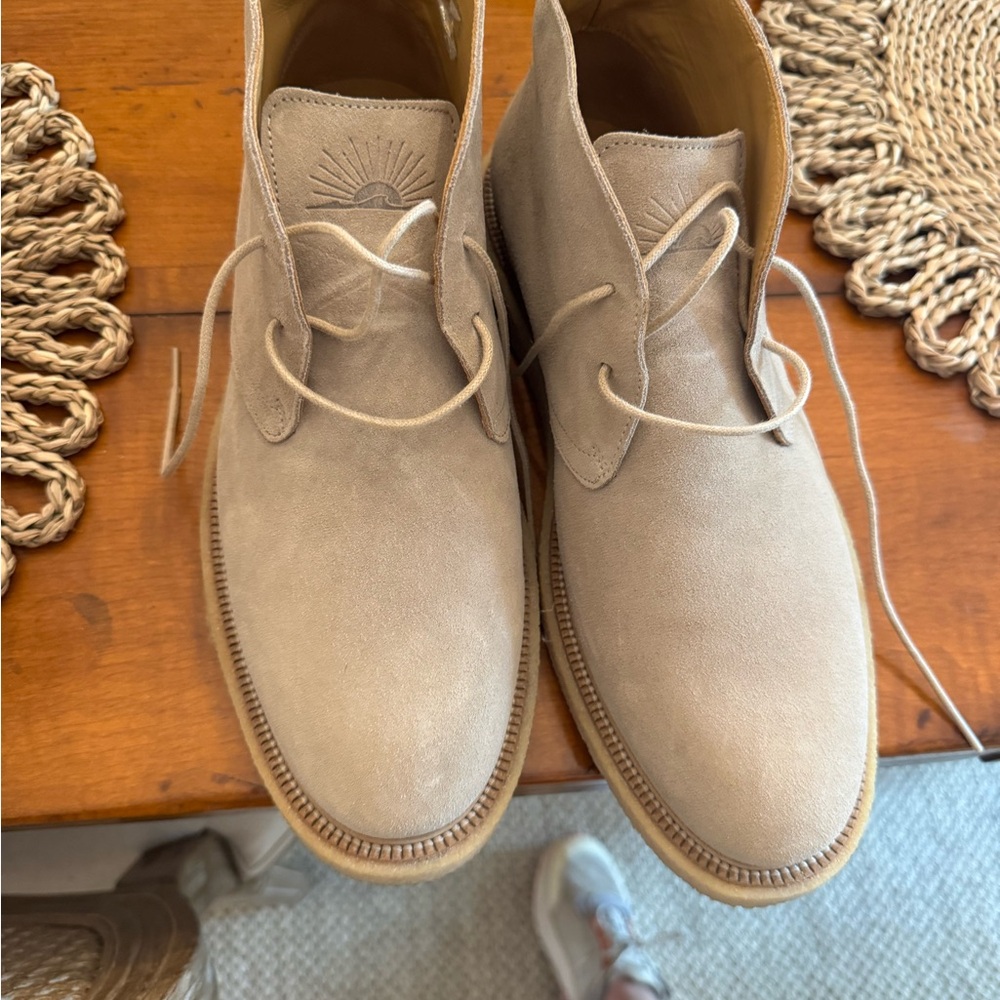 Faherty Tan Chukka Boots with Textured Fabric and Crepe Sole